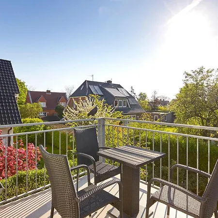 Апартаменты Haus Badestrasse 15a Og Вик-ауф-Фёр