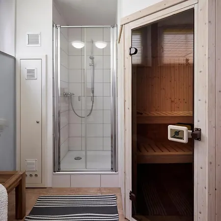 Haus Badestrasse 15a Og