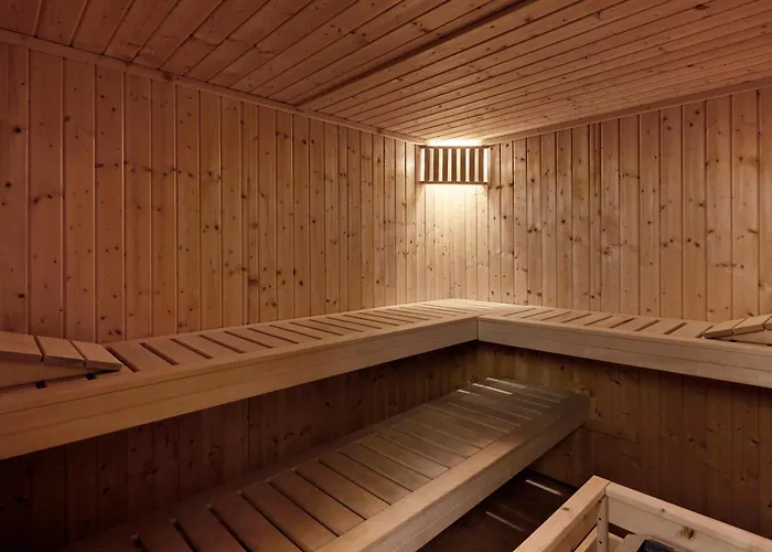 Haus Badestrasse 15a Og *